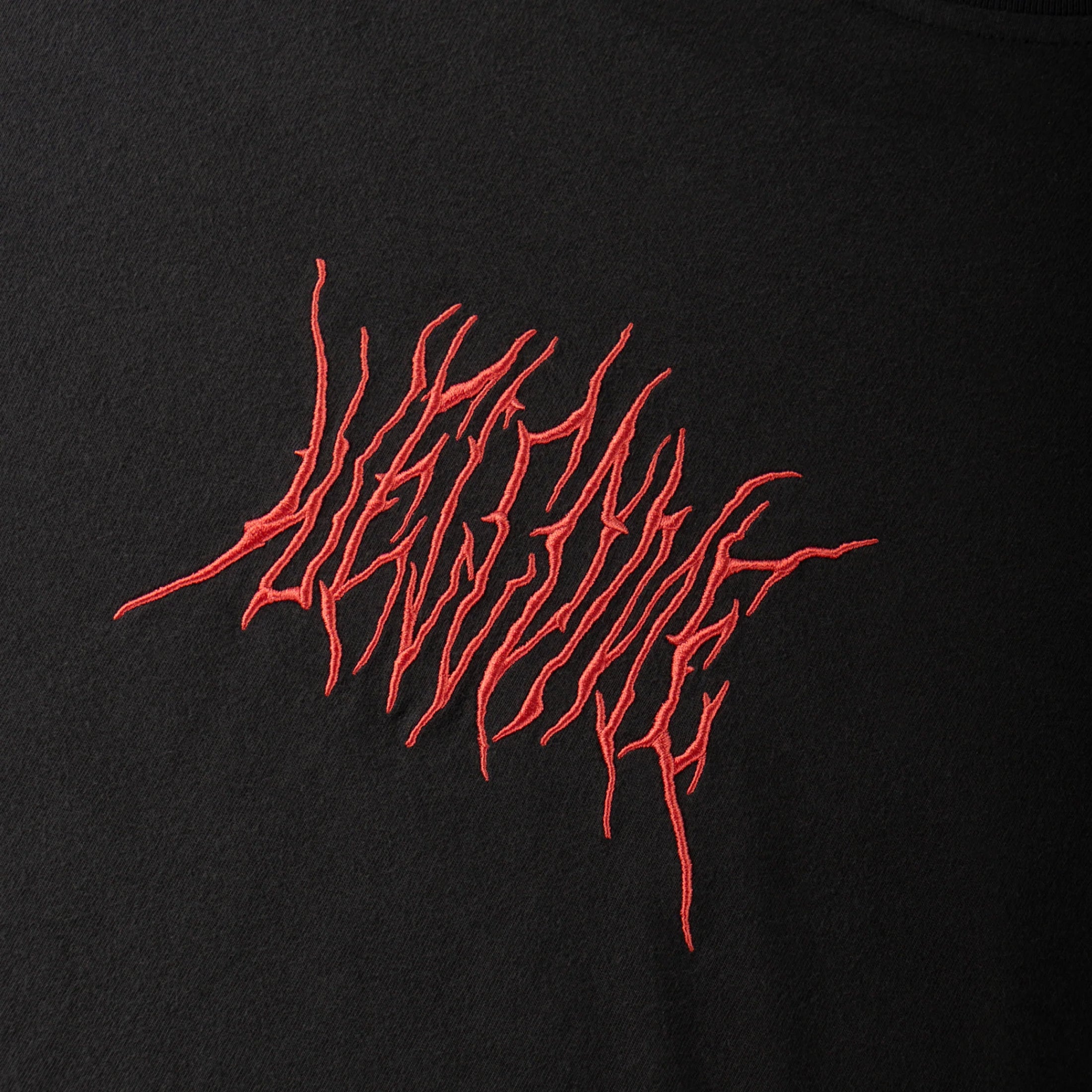 Welcome Caste Layered Longsleeve Knit Black / Red