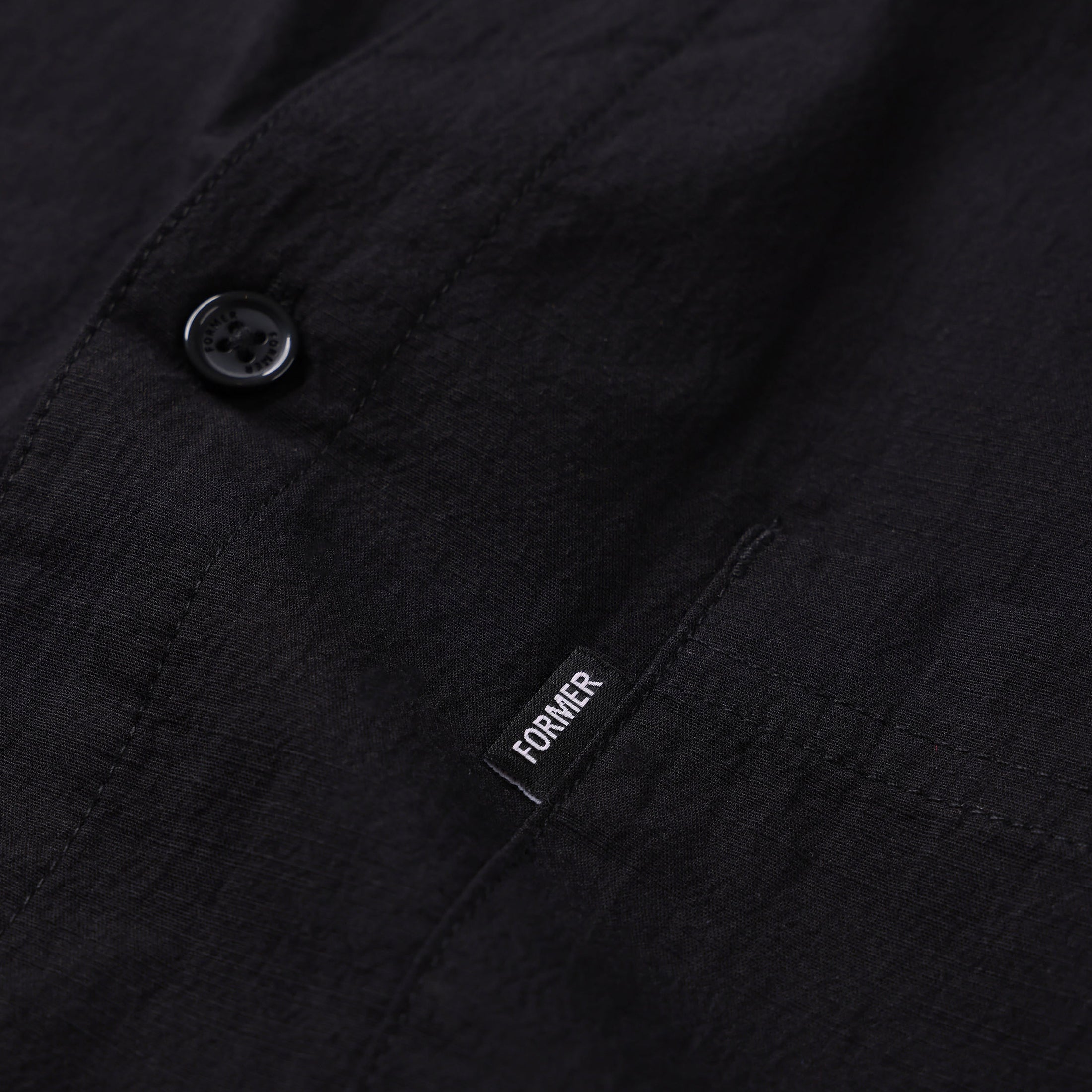 Former Legacy Shortsleeve Shirt Black