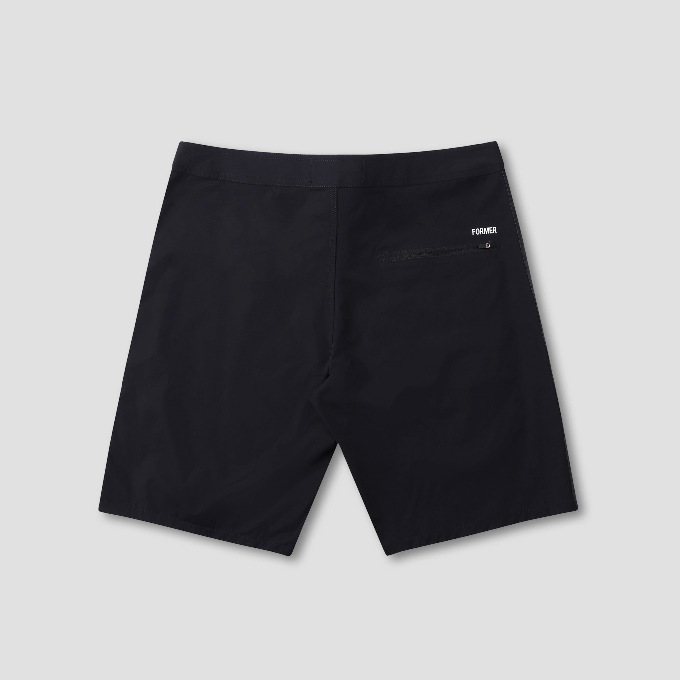 Former Militant 18.5 Trunk Black