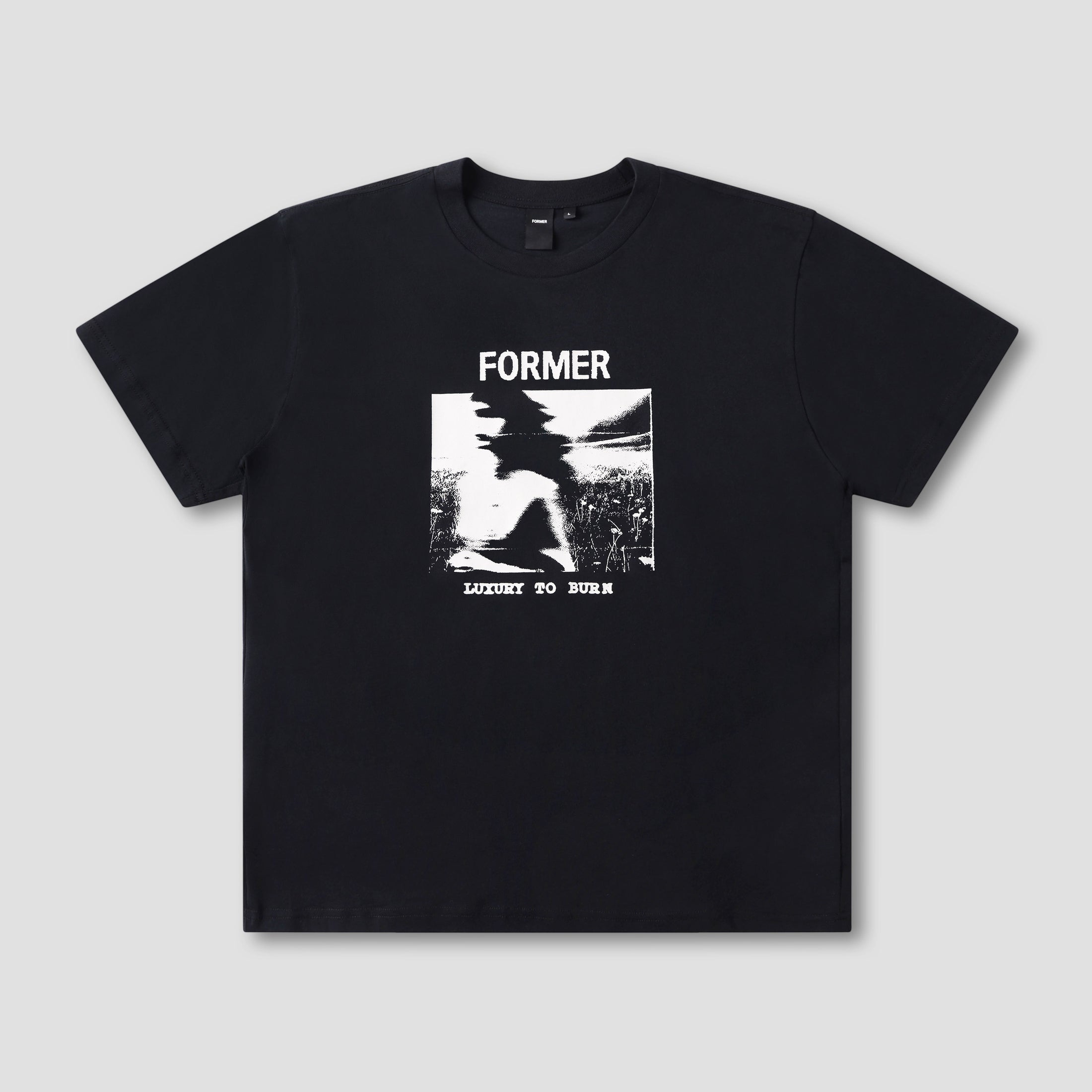 Former Shunning T-Shirt Washed Black