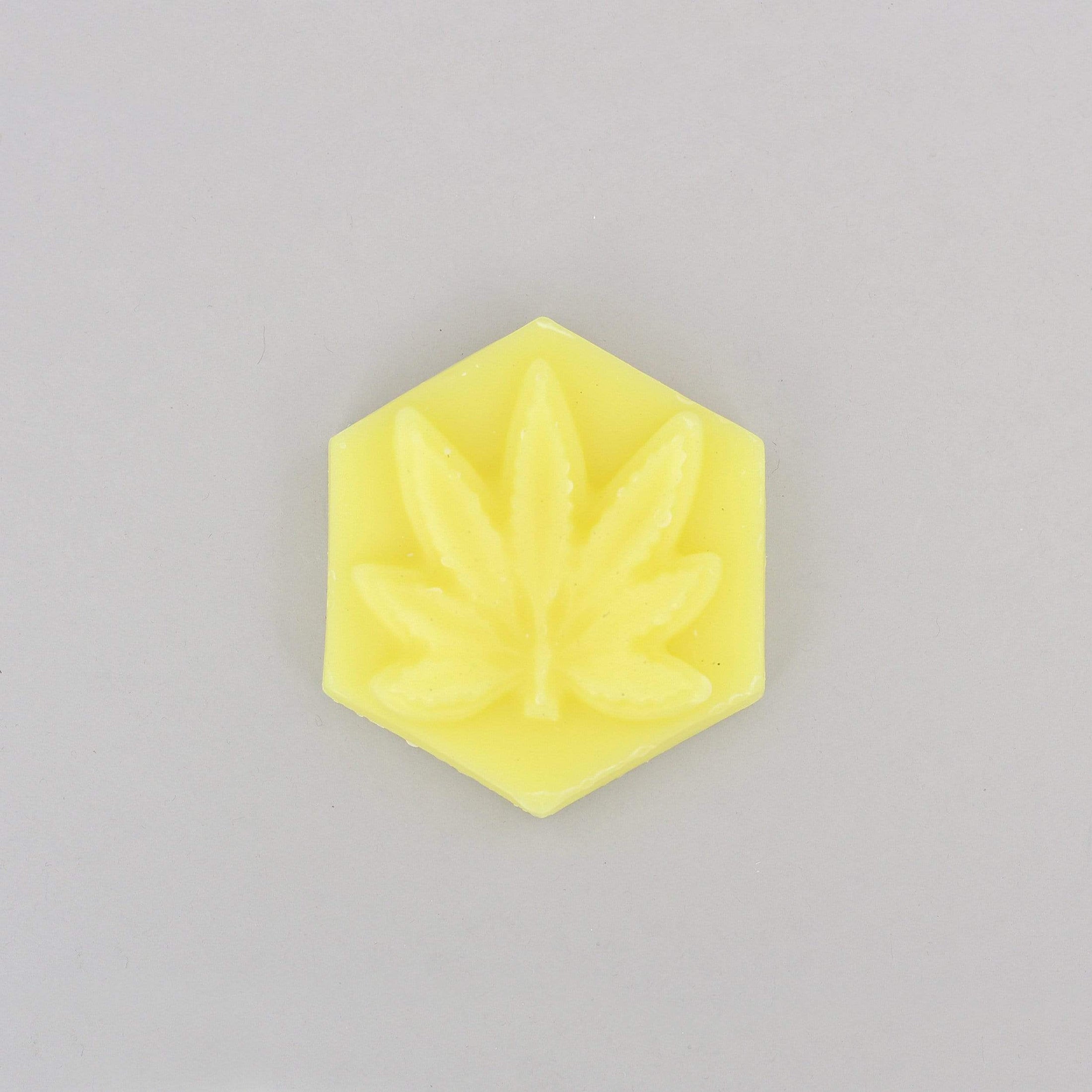 Ganj Wax Grapefruit Small Wax Light Green