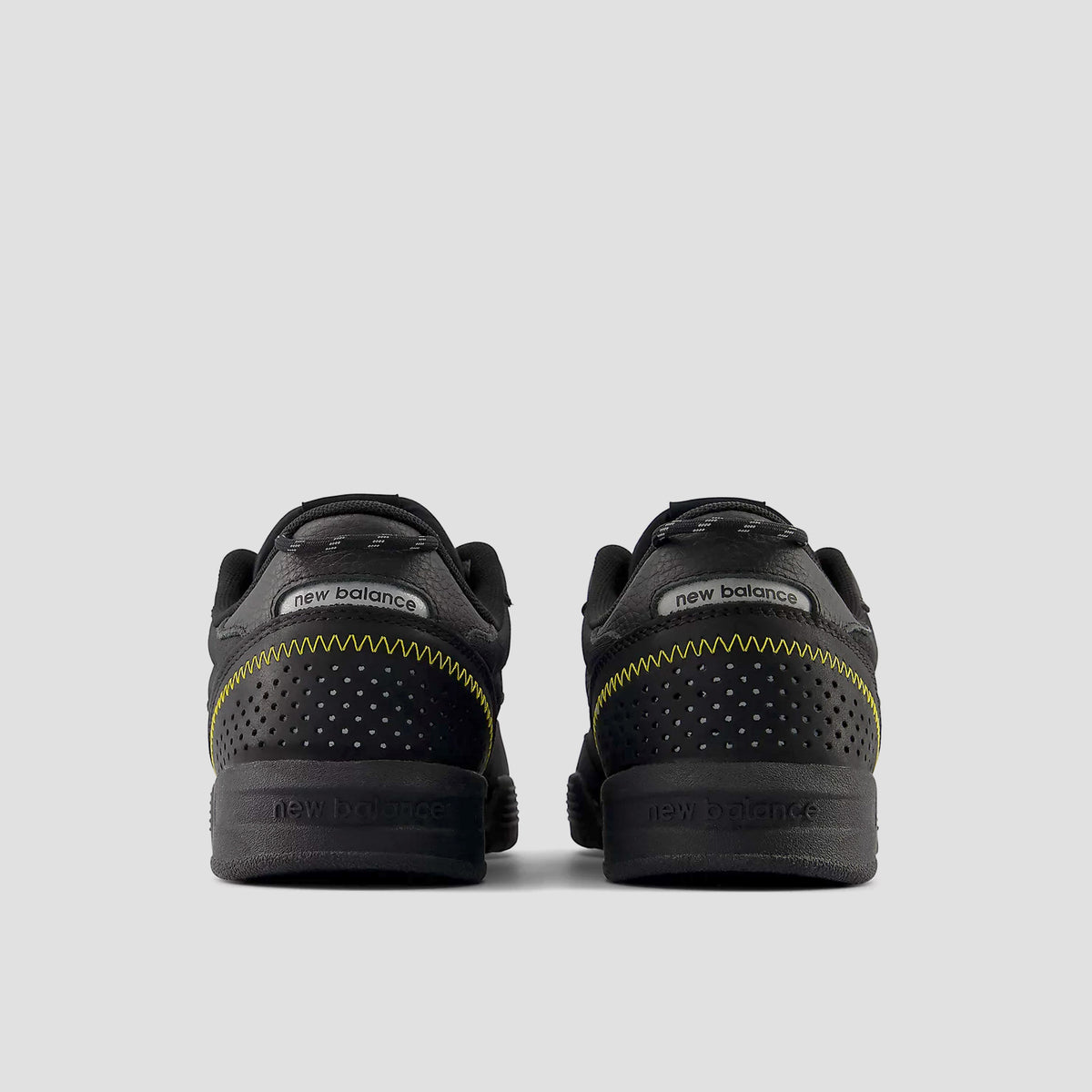 New Balance 440 Wv2 Skate Shoes Black / Yellow