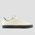 Load image into Gallery viewer, New Balance 272 Shoes Sea Salt / Black
