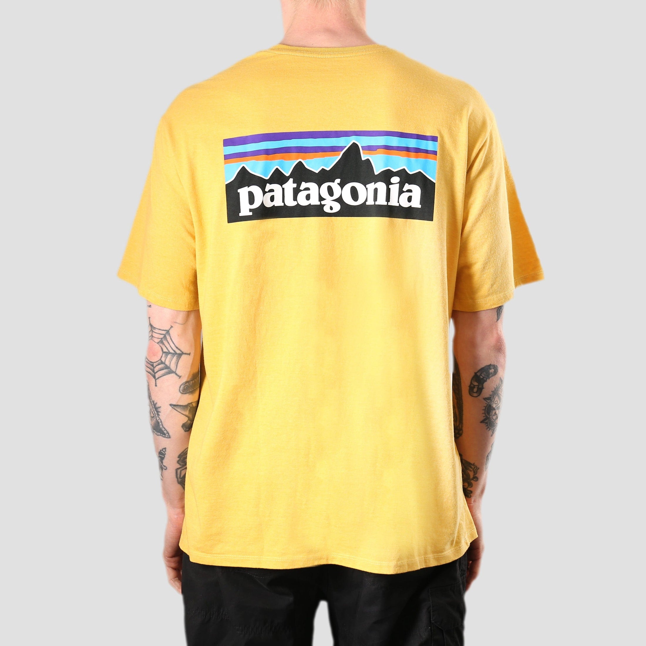 Patagonia P-6 Logo Responsibili T-Shirt Surfboard Yellow