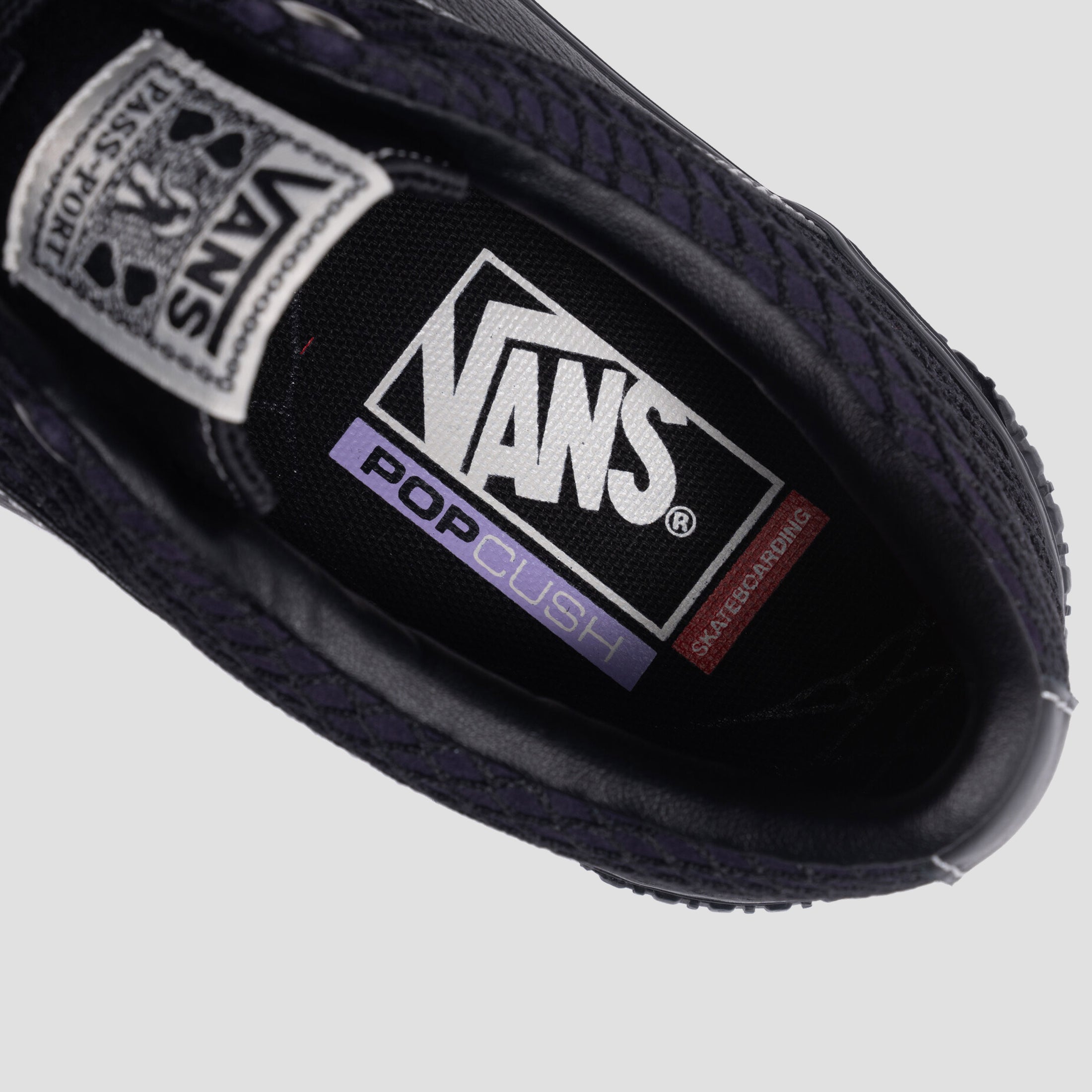 Vans X Passport Skate Lampin Skate Shoes Black / Purple