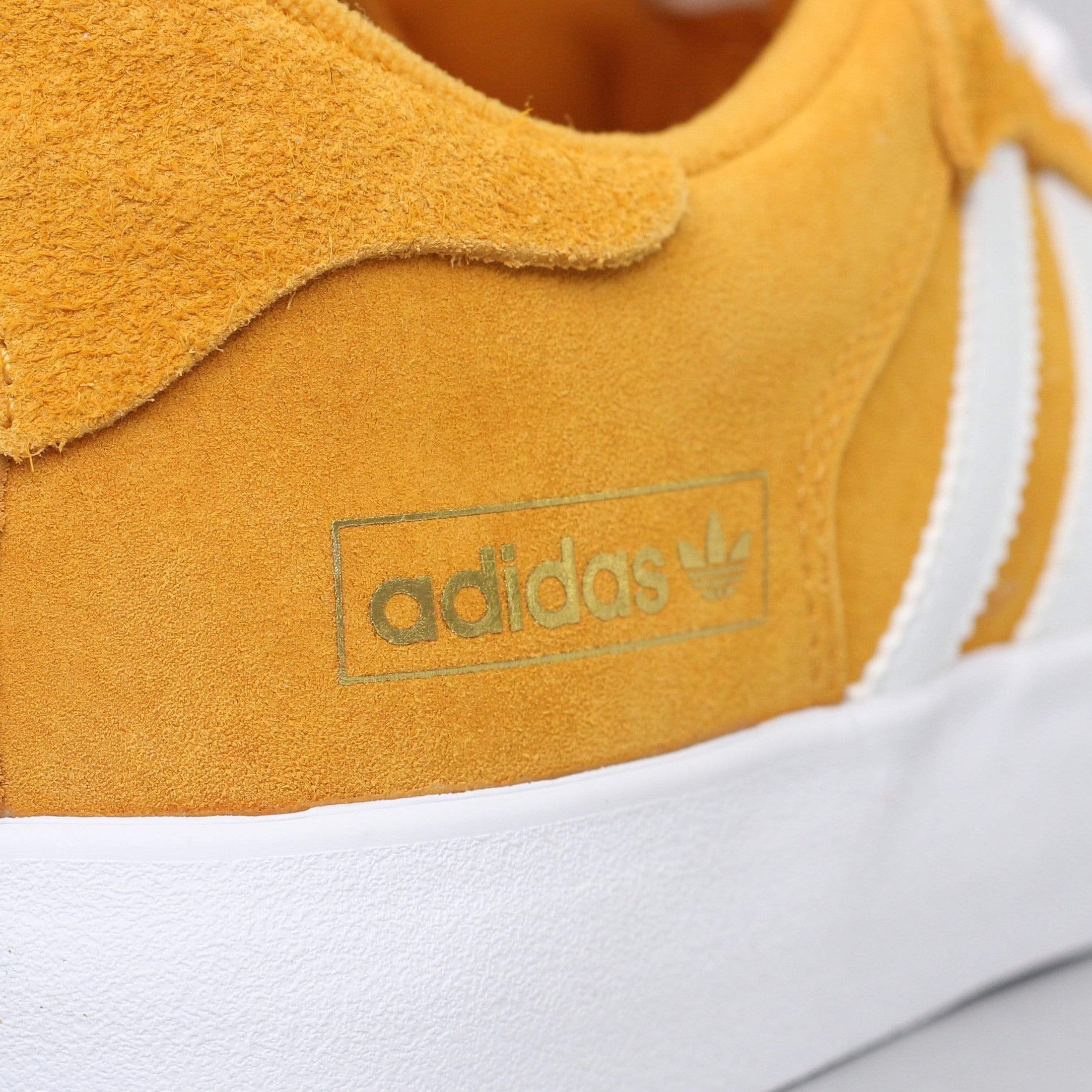 adidas Matchbreak Super Shoes Tactile Yellow / Footwear White / Gold Metallic