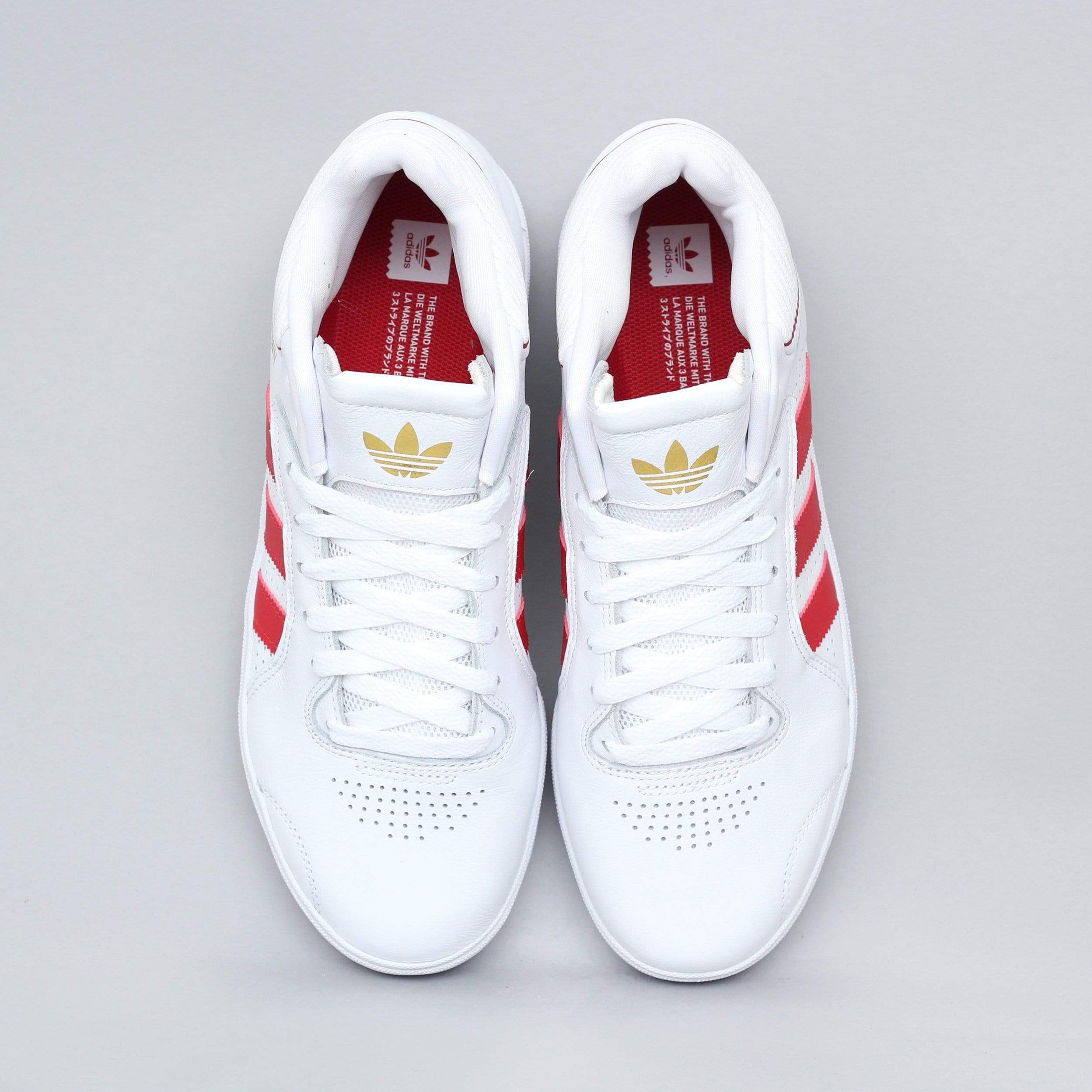 adidas Tyshawn Shoes Footwear White / Scarlet / Footwear White