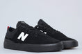 Load image into Gallery viewer, New Balance NM379 Shoes Black / White - Flo Mirtain
