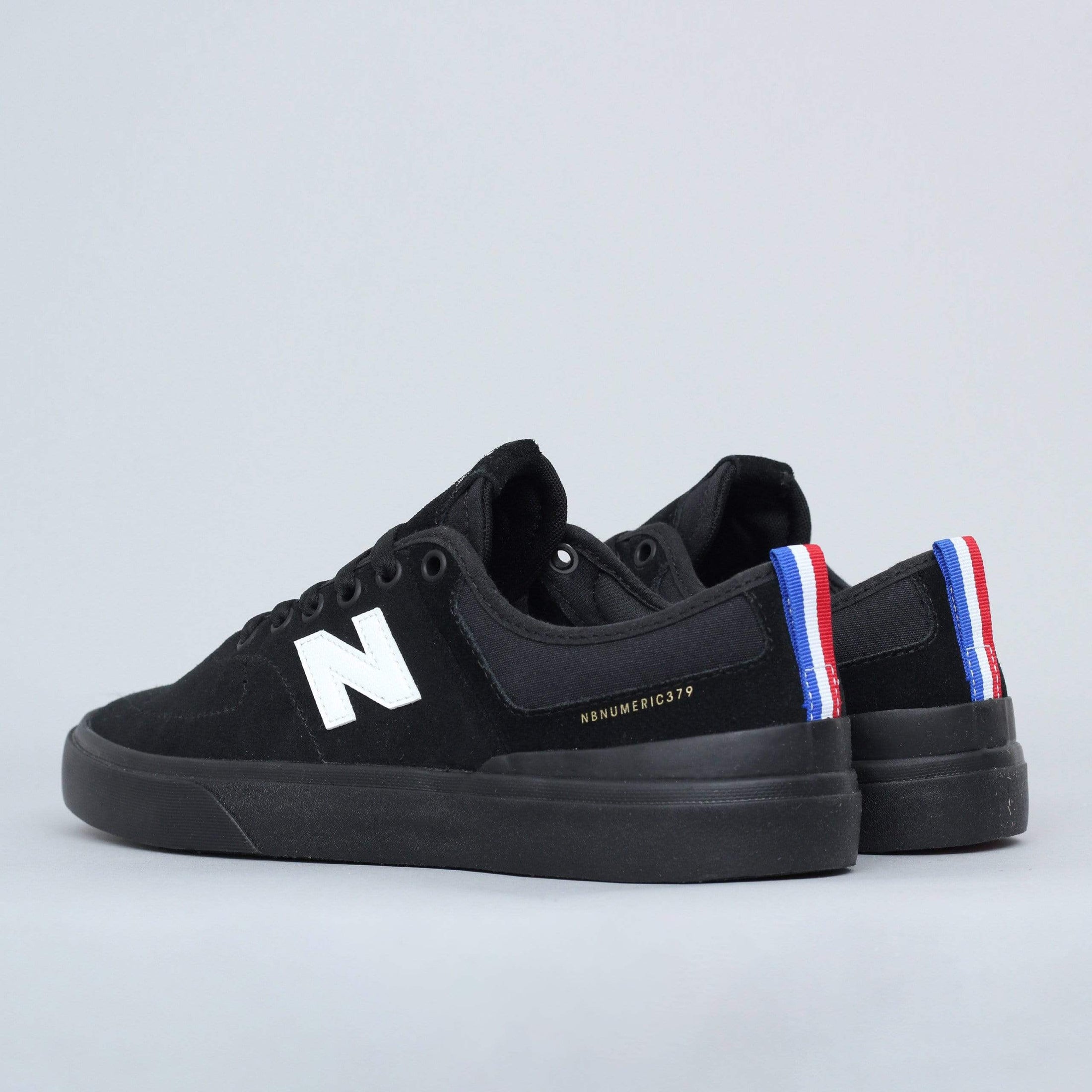 New Balance NM379 Shoes Black / White - Flo Mirtain