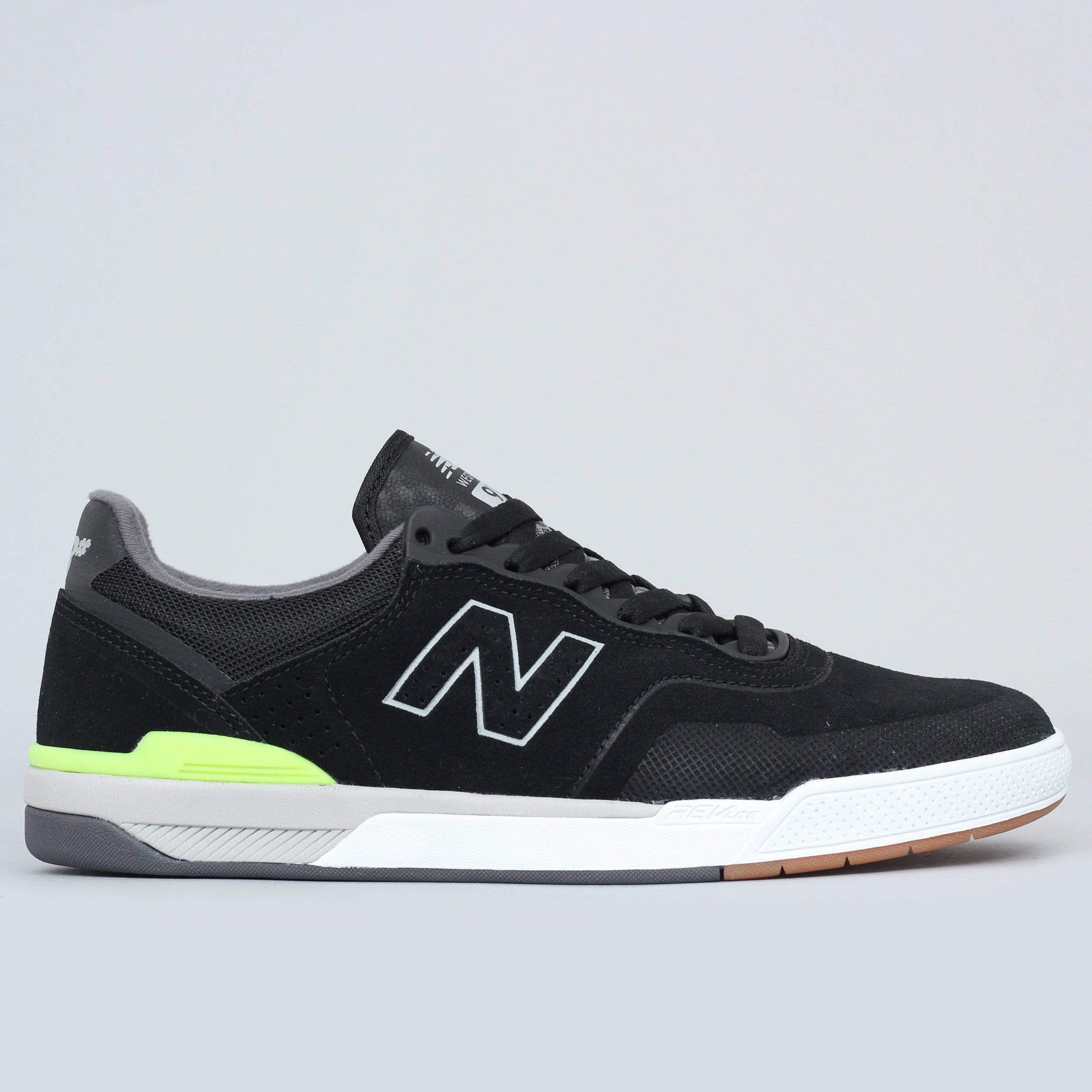New Balance NM913 Shoes Black / Hi lite