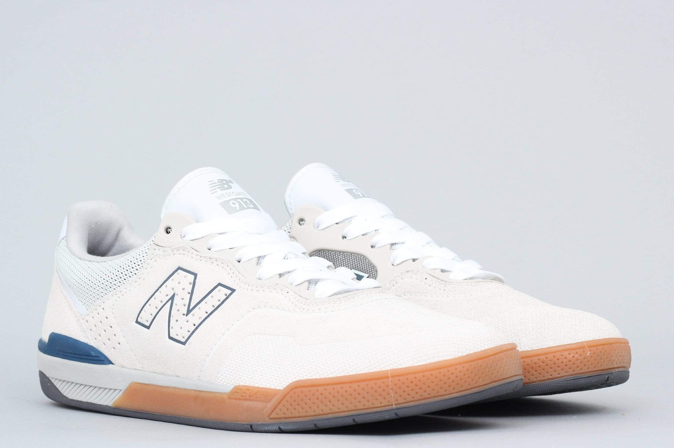 New Balance NM913 Shoes Sea Salt / Dark Sea