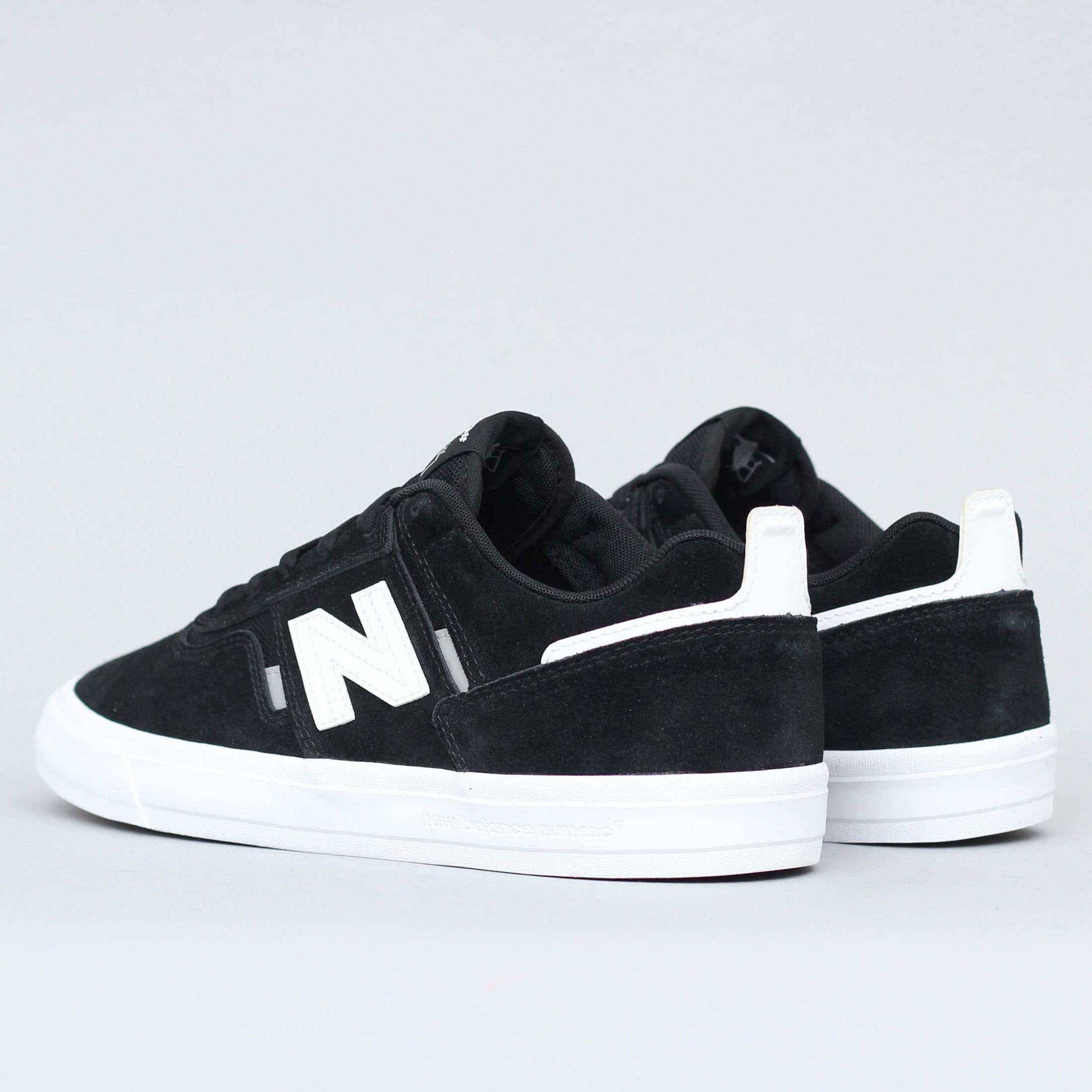New Balance Numeric 306 Shoes Black / White