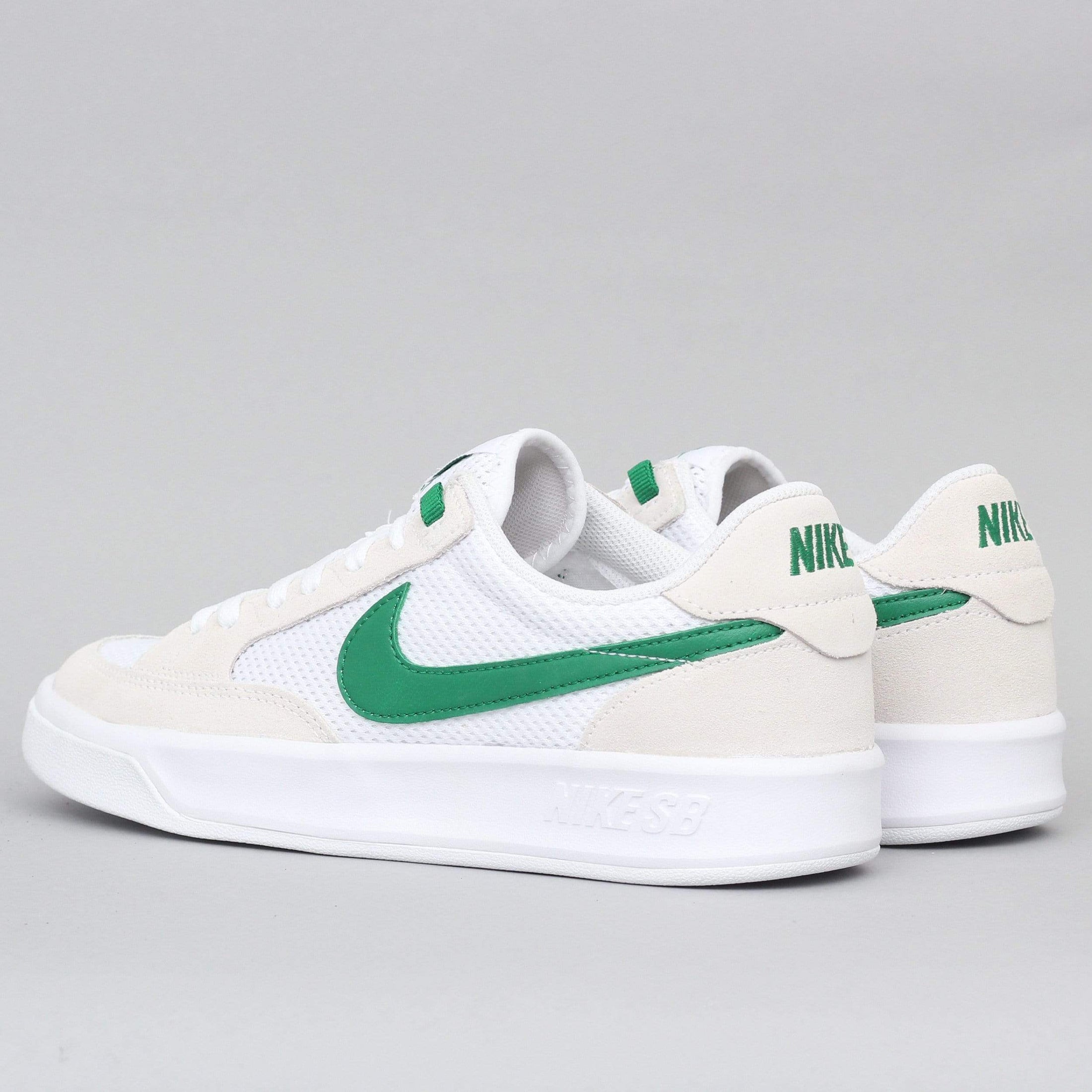Nike SB Adversary Shoes White / Pine Green - White - White