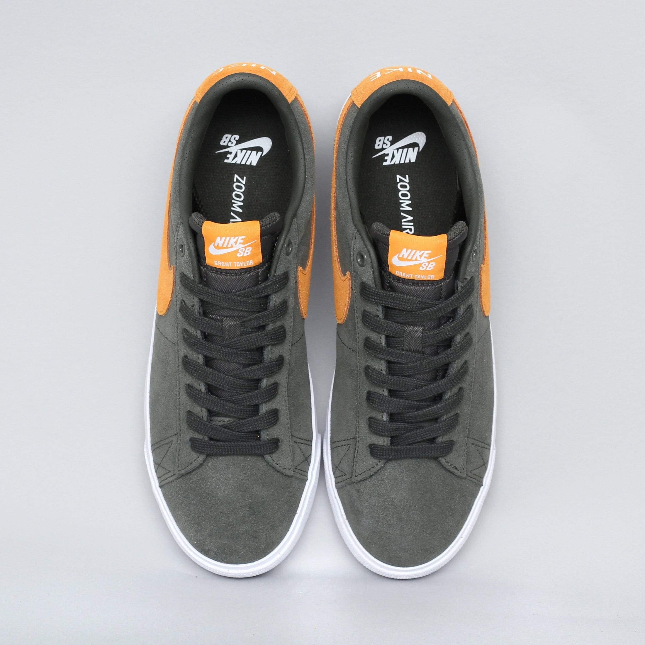 Nike SB Blazer Low GT Shoes Sequoia / Kumquat