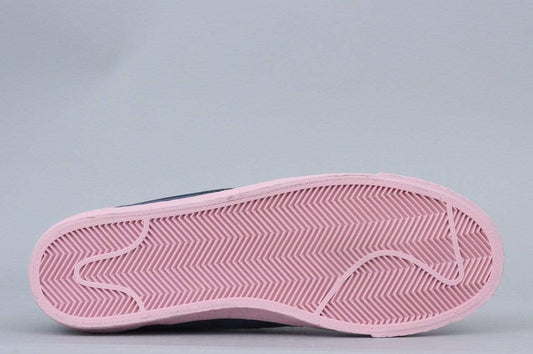 Nike SB Blazer Low Shoes Obsidian / Obsidian - Bubblegum