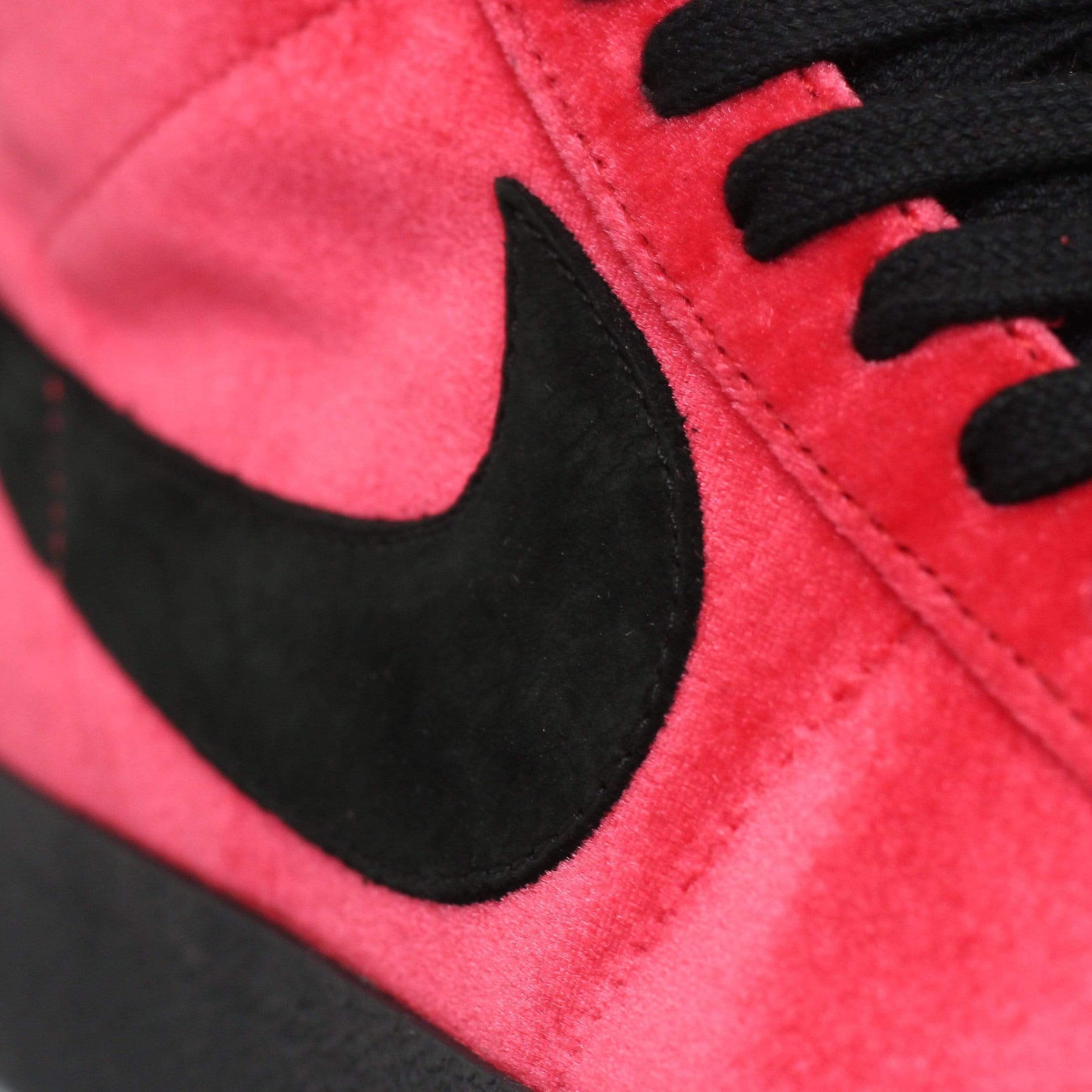 Nike SB Blazer Mid ISO Shoes University Red / Black
