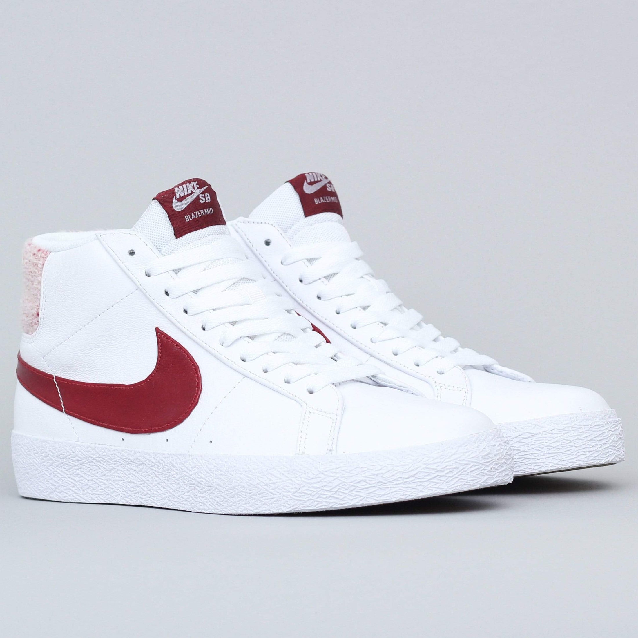Nike SB Blazer Mid Premium Shoes White / Team Red