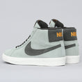 Load image into Gallery viewer, Nike SB Blazer Mid Shoes Jade Horizons / Sequoia
