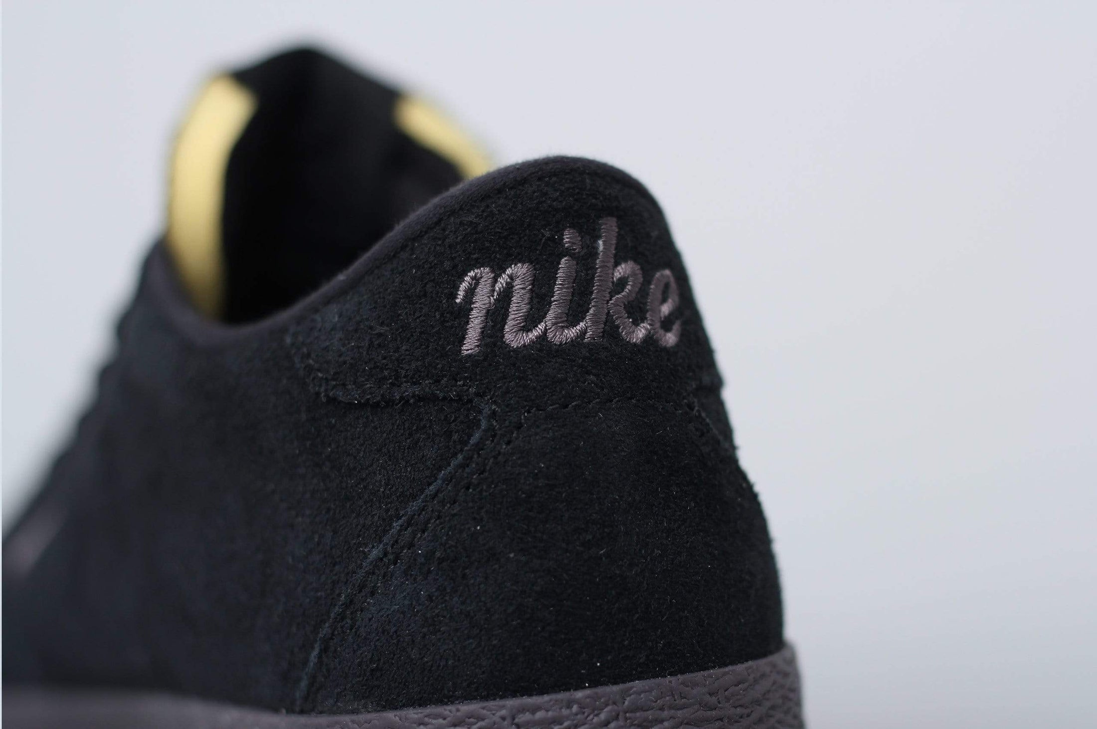 Nike SB Bruin Shoes Black / Thunder Grey
