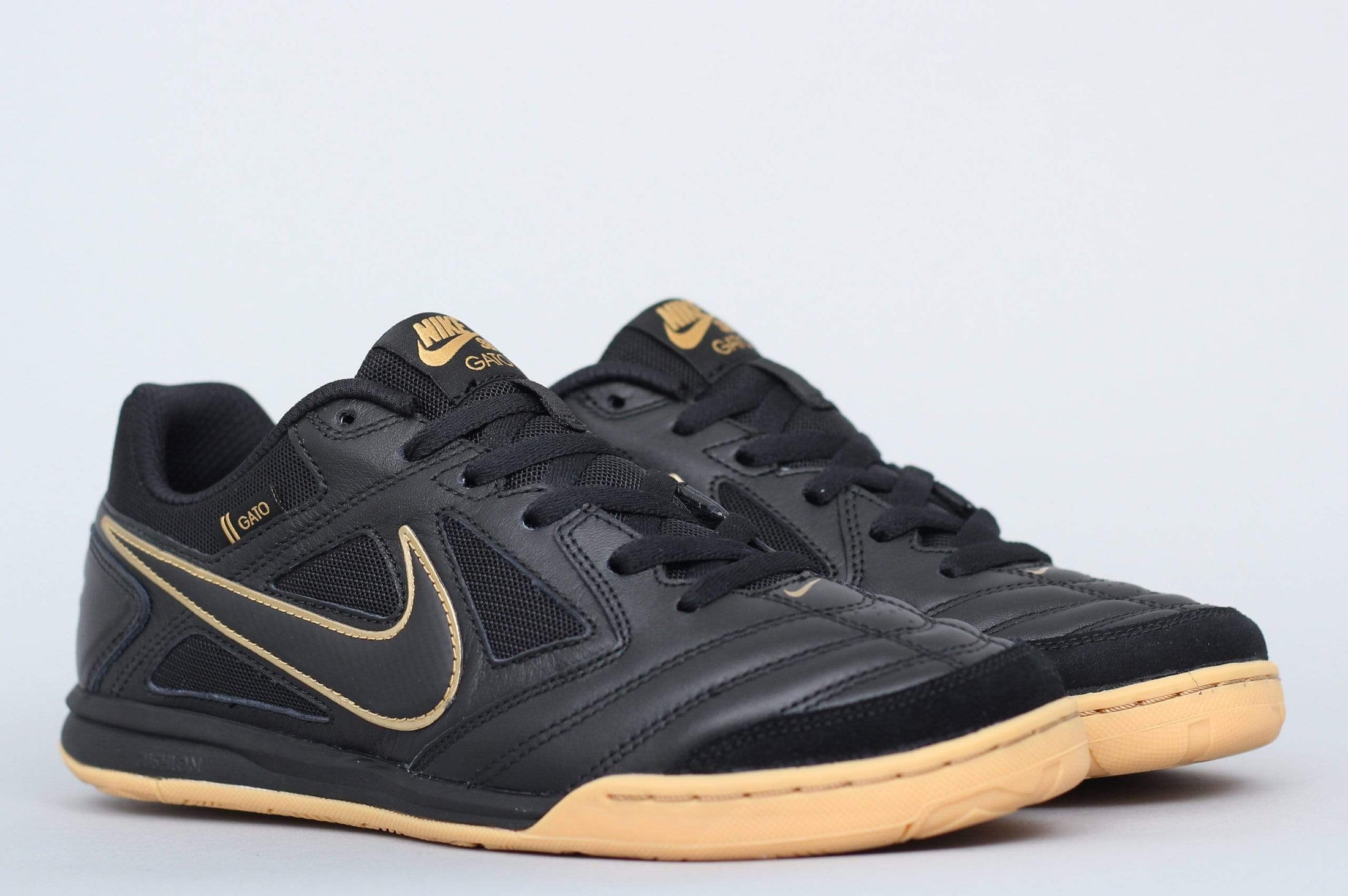 Nike SB Gato Shoes Black / Black - Metallic Gold