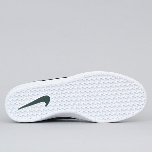 Nike SB Mariano Team Classic Premium Shoes White / Galactic Jade - Desert Ochre - White