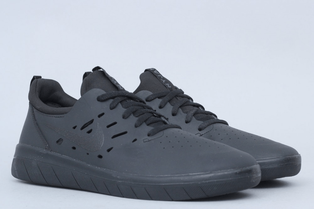 Nike SB Nyjah Free Shoes Black / Black - Black