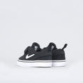 Load image into Gallery viewer, Nike SB Stefan Janoski AC TD Child Shoes Black / White
