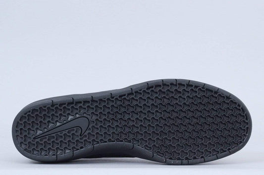 Nike SB Team Classic Shoes Black / Black - Anthracite