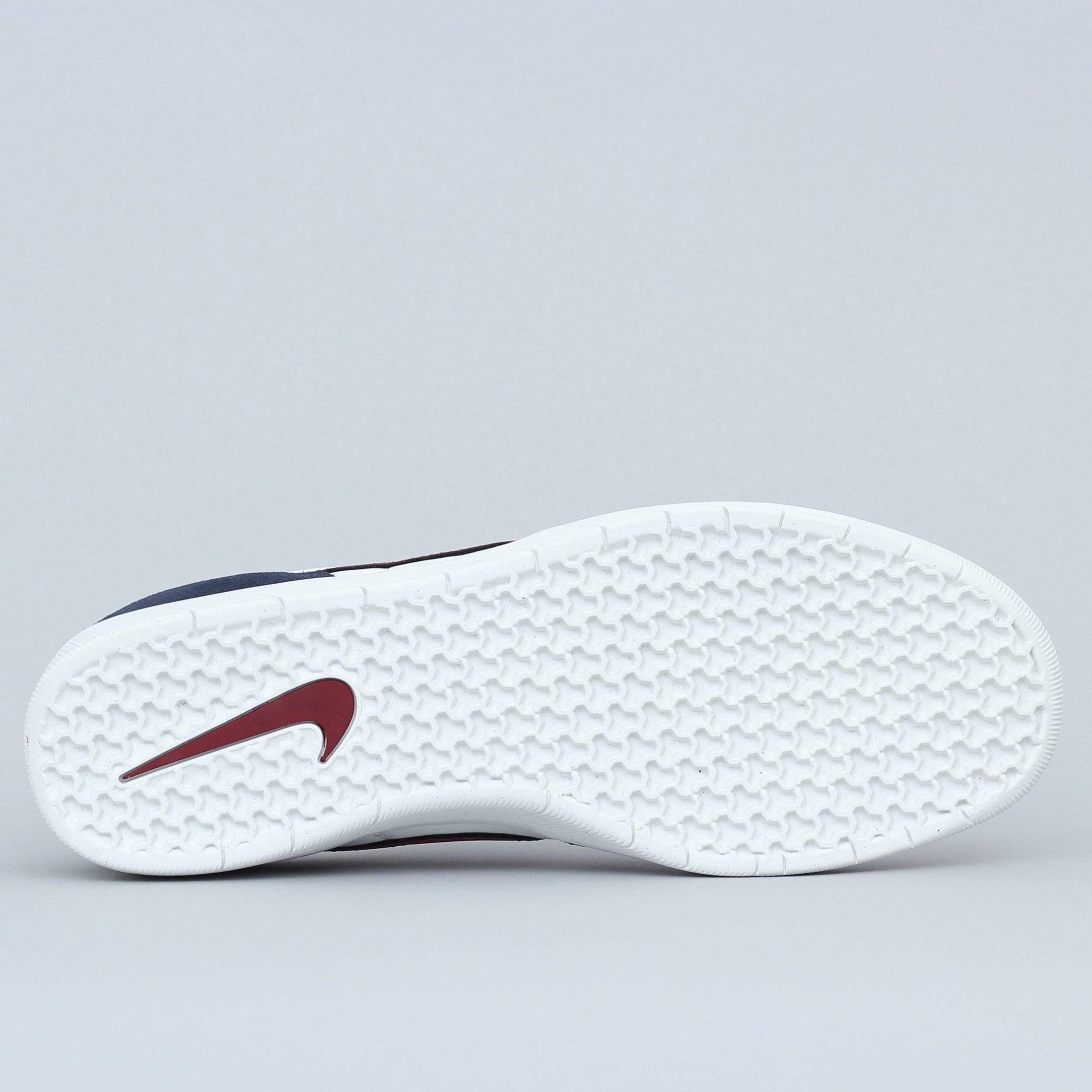 Nike SB Team Classic Shoes Obsidian Team Red Summit White