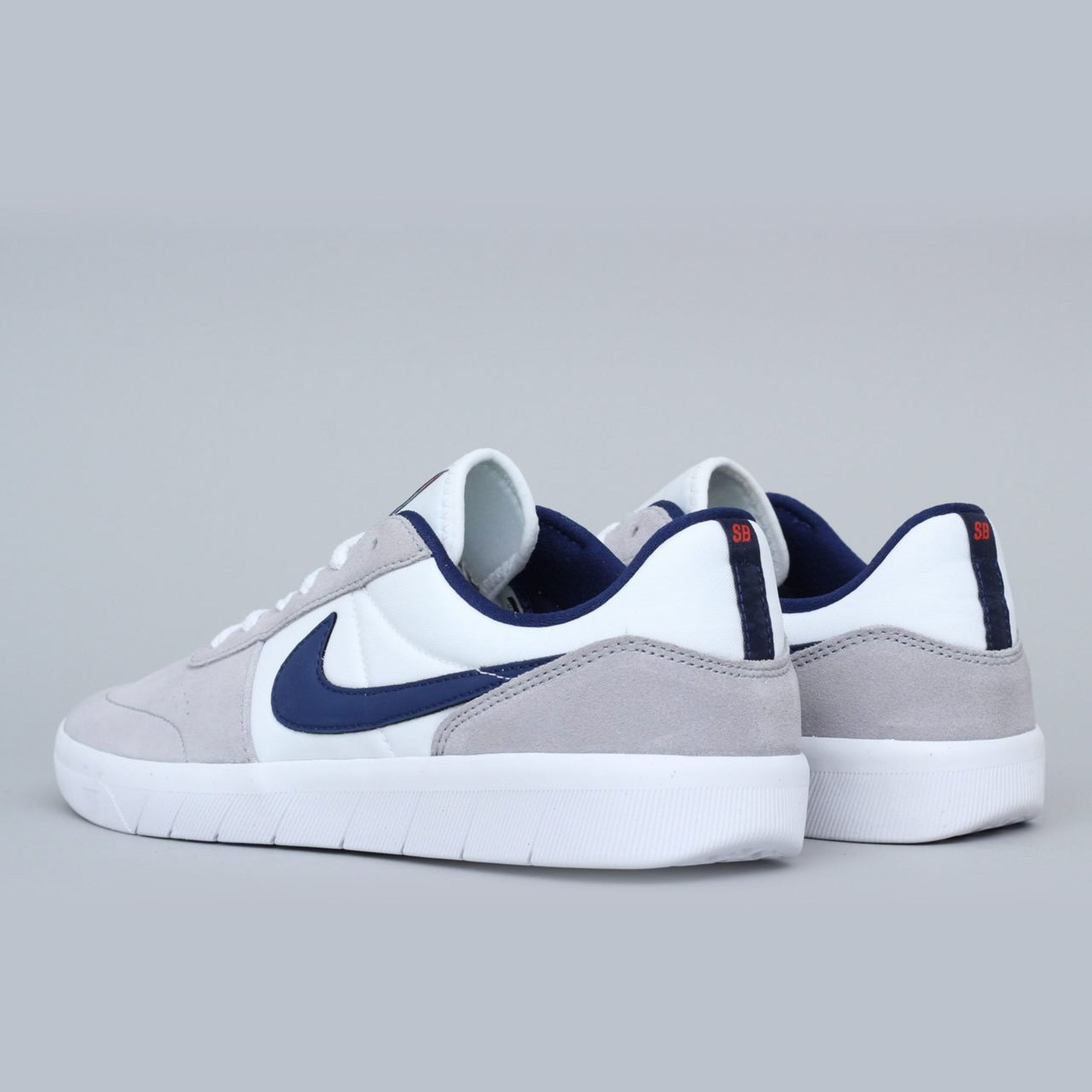 Nike SB Team Classic Shoes Wolf Grey / Blue Void - White