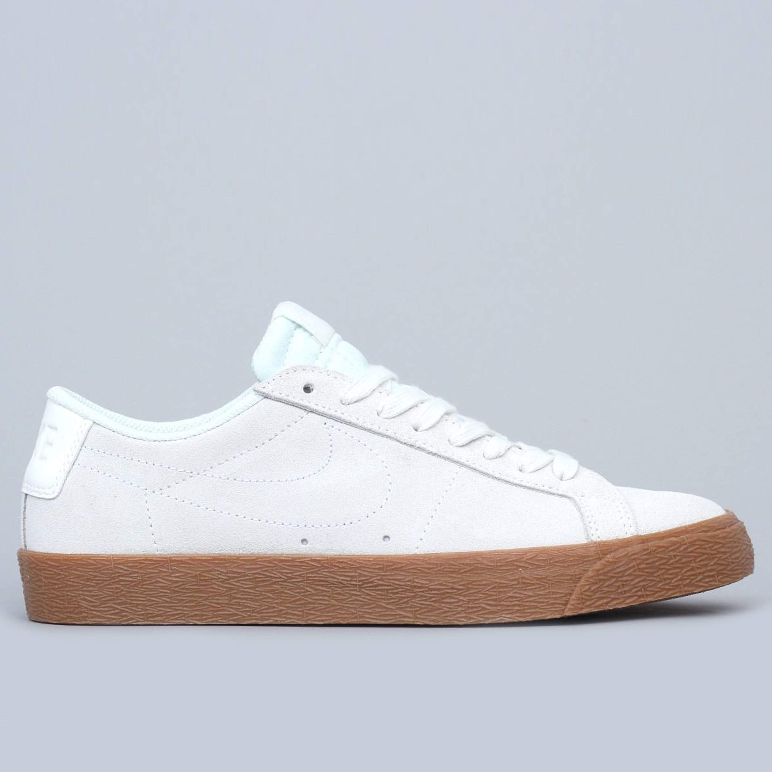 nike blazer white gum