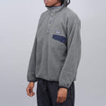 Load image into Gallery viewer, Patagonia Synchilla Snap T Fleece Pullover Nickel W / Navy Blue
