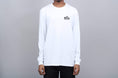 Load image into Gallery viewer, Patagonia Fitz Roy Scope Responsibili Longsleeve T-Shirt White
