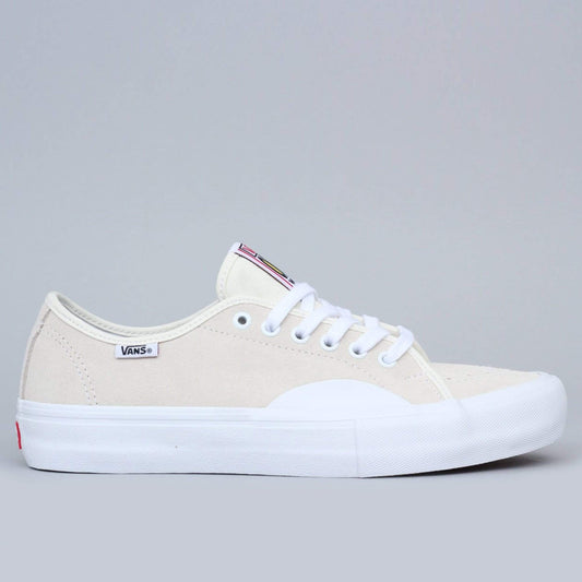 Vans AV Classic Pro Shoes Rubber White / White
