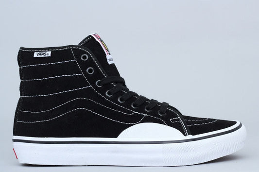 Vans AV Classic High Pro Shoes Black / White