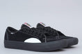 Load image into Gallery viewer, Vans AV Classic Pro Shoes Black / Black / White
