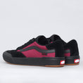 Load image into Gallery viewer, Vans Berle Pro Shoes (Punk) Black / Beet Red
