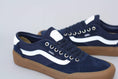 Load image into Gallery viewer, Vans Chima Pro 2 Shoes Navy / Gum / White
