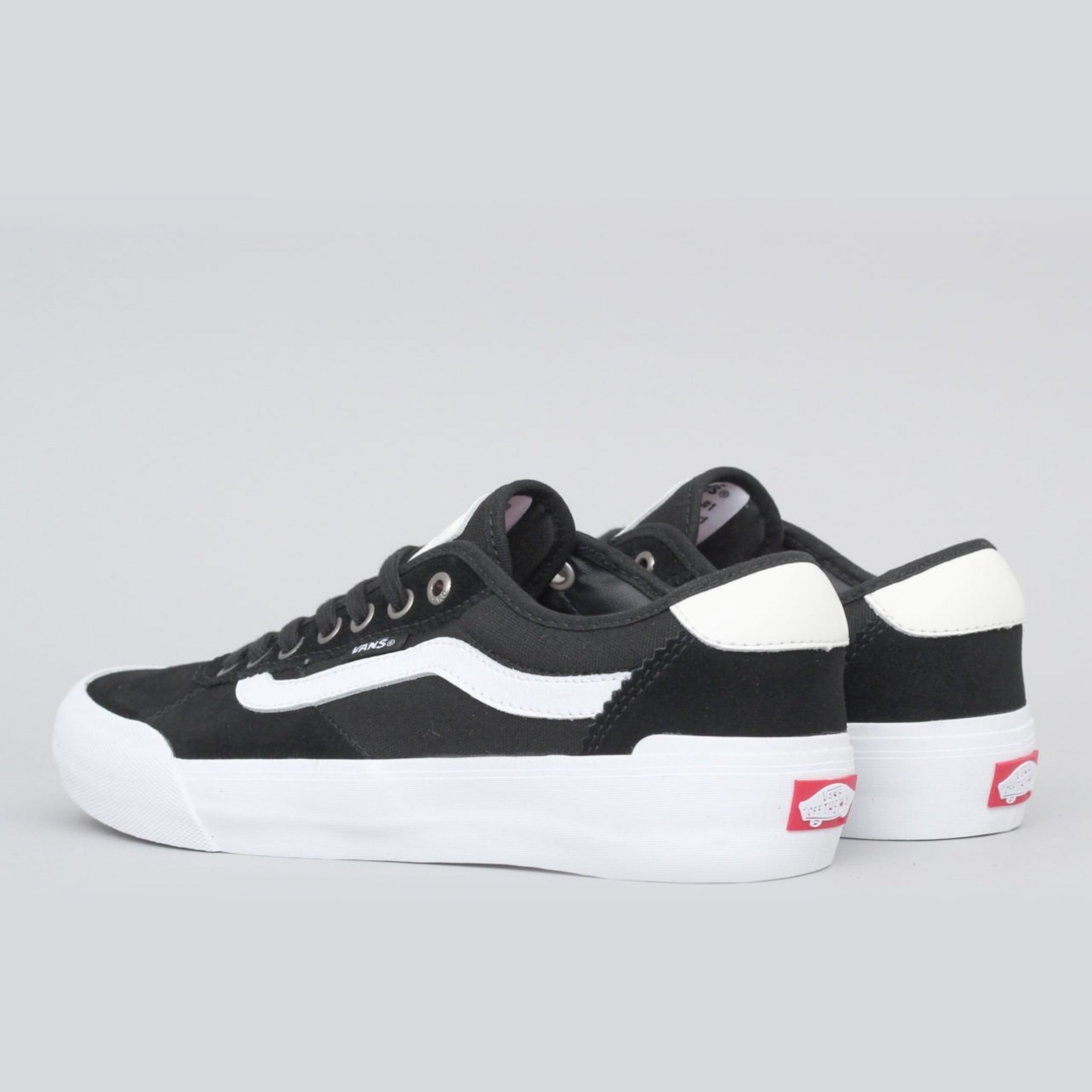 Vans Chima Pro 2 Shoes Suede / Canvas Black / White