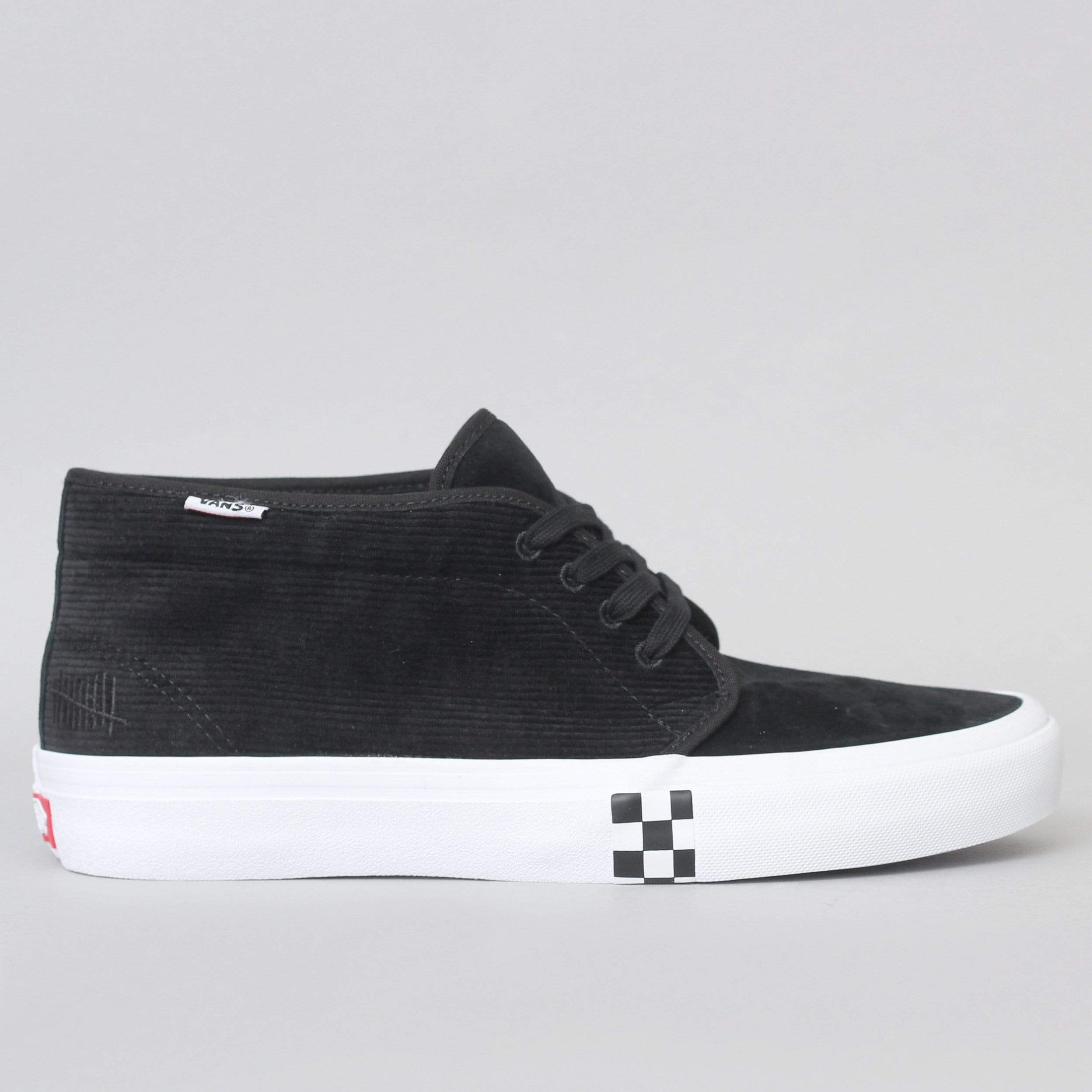 Vans Chukka Pro Shoes (Danny Wainwright) Black / True White