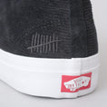 Load image into Gallery viewer, Vans Chukka Pro Shoes (Danny Wainwright) Black / True White
