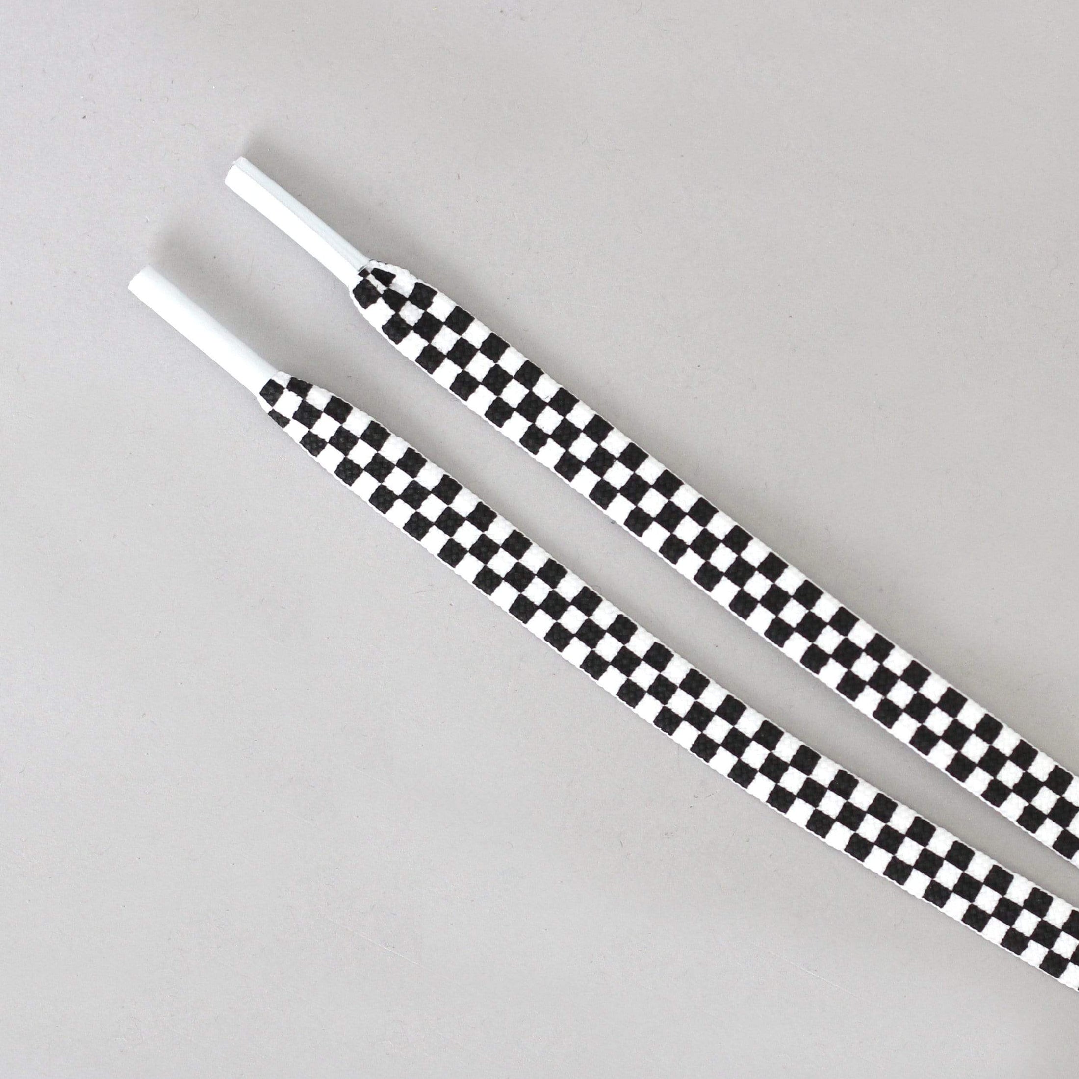 Vans Chukka Pro Shoes (Danny Wainwright) Black / True White