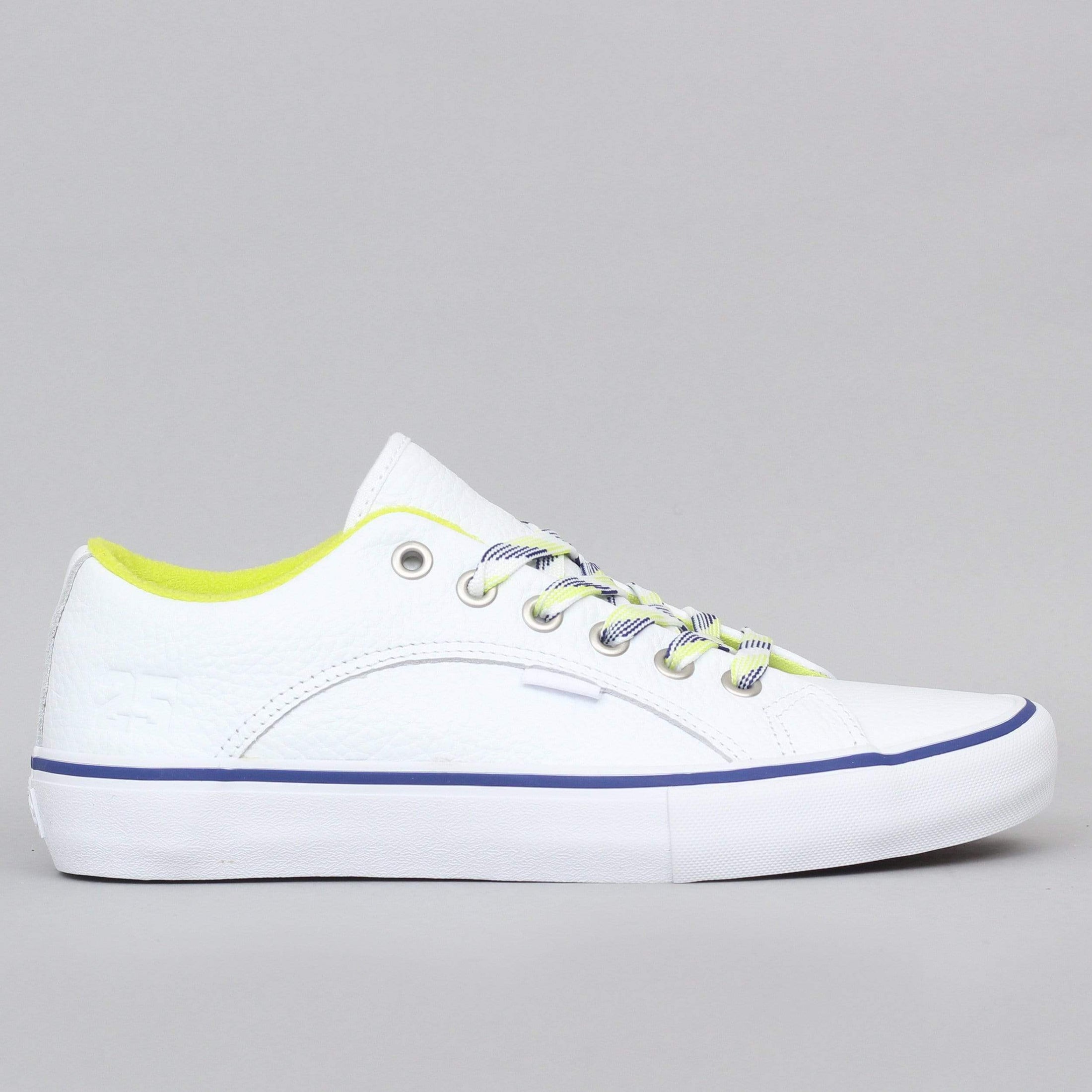 Vans Lampin Pro Ltd Shoes (Quartersnacks) White