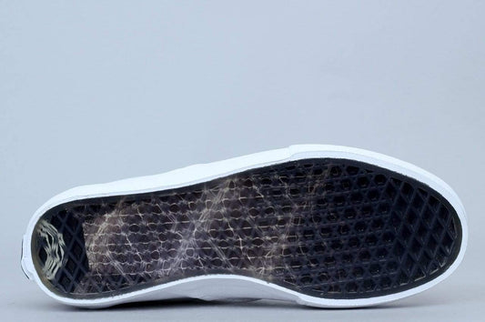 Vans X Octagon Slip on Pro Shoes True White / Black