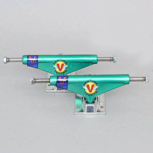 Venture 5.2 High Wings Anodized V Light Trucks Green (Pair)